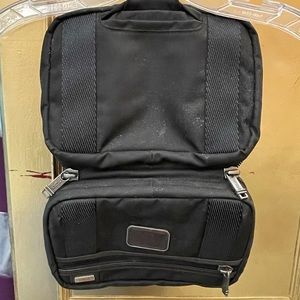Tumi toiletries case travel Dopp kit
